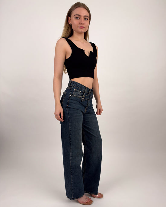 High-Waist Wide Leg Jeans mit asymmetrischem Bund